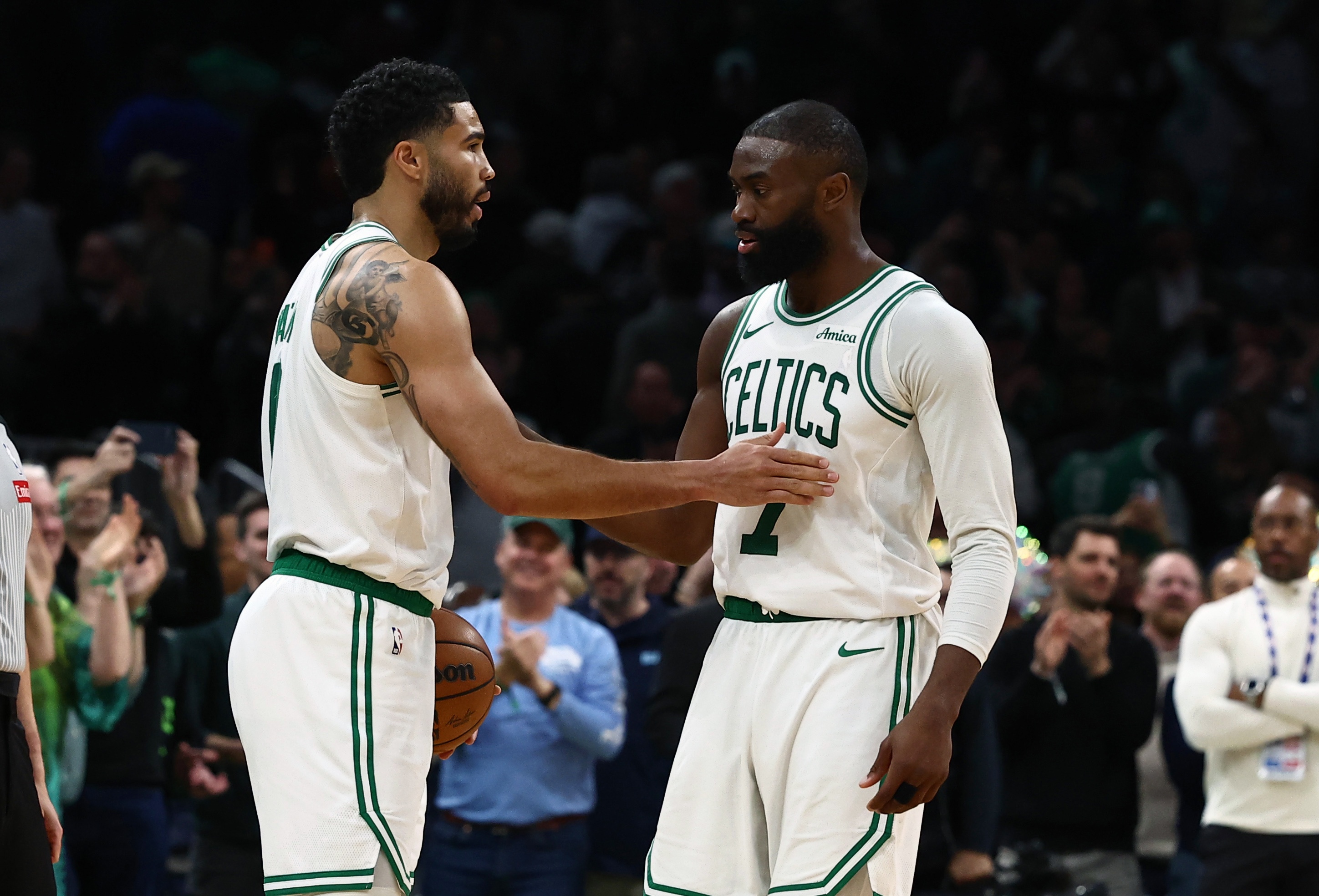 詹姆斯評(píng)綠軍賽季：不知?jiǎng)?chuàng)造偉大的機(jī)會(huì)有幾次