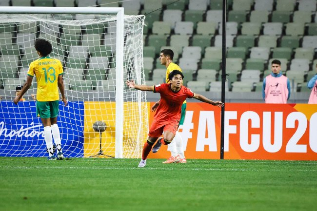 U20亞洲杯八強戰(zhàn)：國青迎世青賽門檻，數(shù)據(jù)示主場不敗