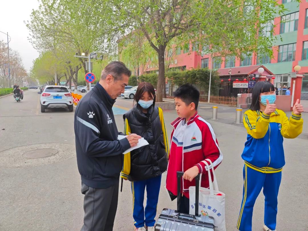 前女足主帥王海鳴扎根遵化校園：青訓(xùn)不收費，先育人后踢球