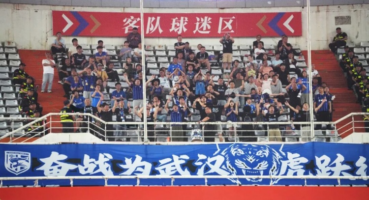 卡迪斯兩射一傳，武漢三鎮(zhèn)客場(chǎng)3-3絕平山東泰山