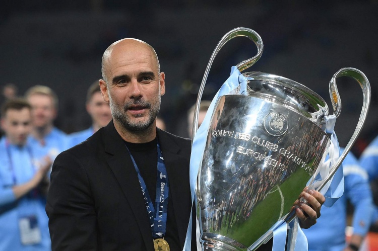 水晶宮捧杯！英超連續(xù)6年不同球隊(duì)奪歐戰(zhàn)冠軍