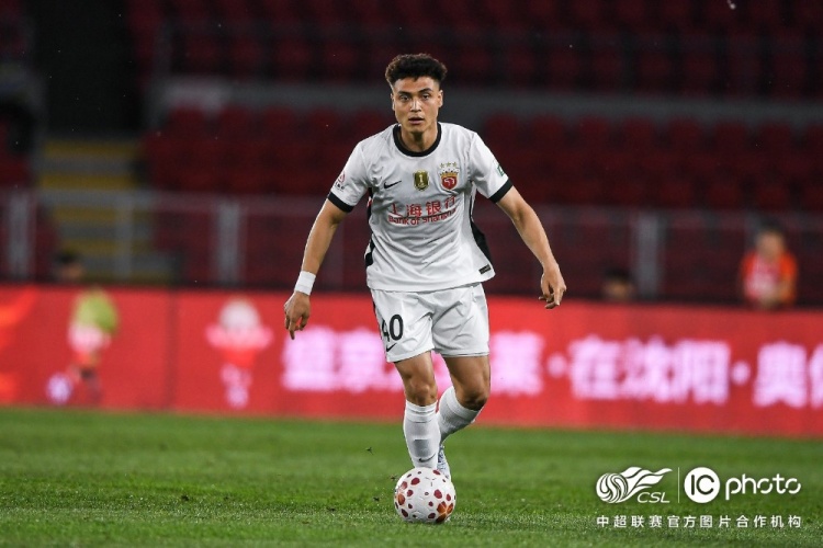 姆本扎+熱菲尼奧三分鐘兩球逆轉(zhuǎn)，海港客場2-3遭鐵人楠波灣絕殺